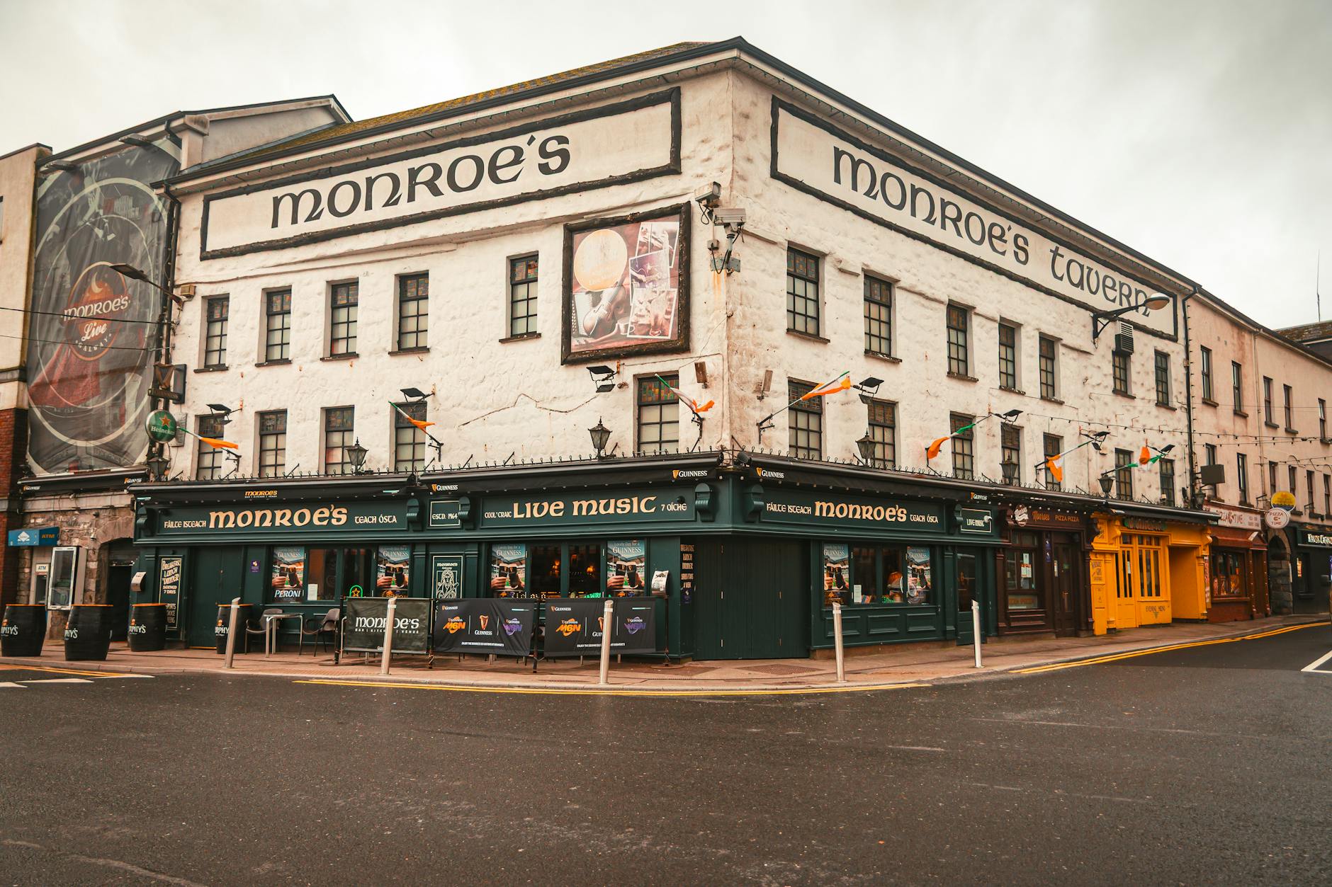 Free traditional music sessions are part of every Dublin night out