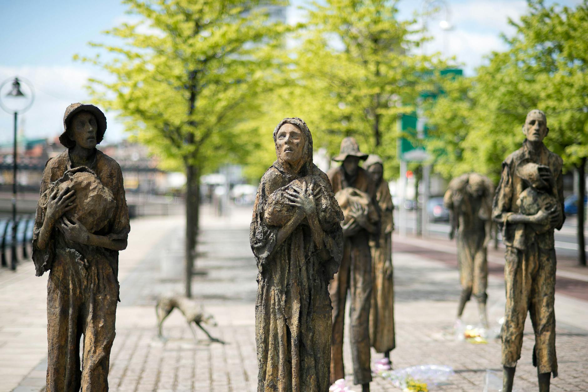 Dublin park statue of WB Yeats