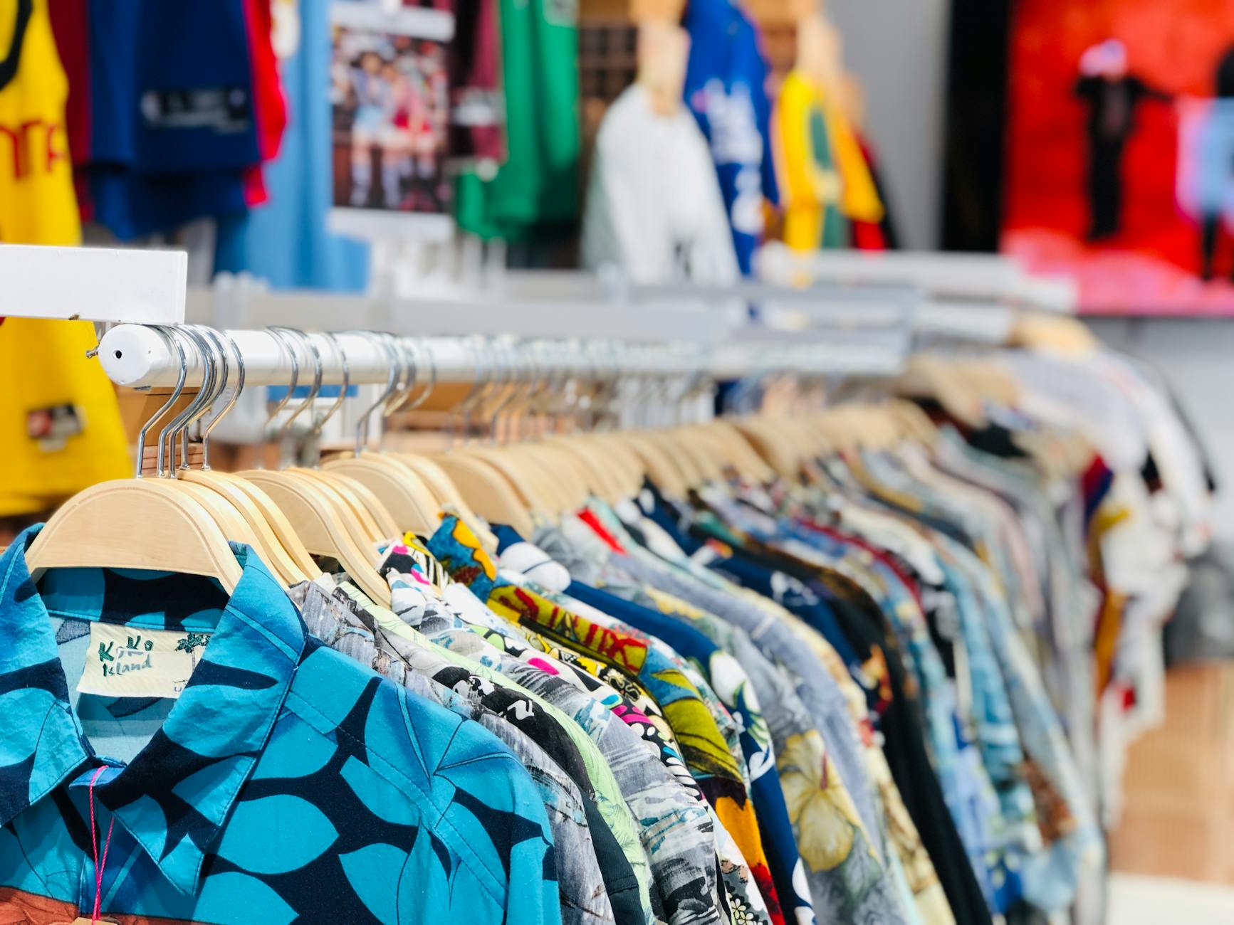 Lucy's Lounge: Dublin's Alice in Wonderland vintage store