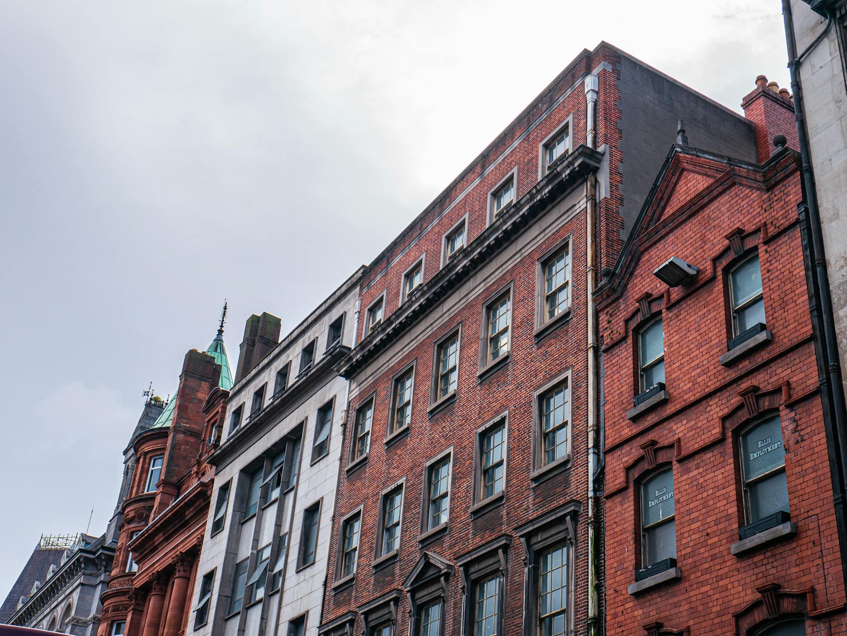 Many Dublin hotels occupy restored Georgian buildings