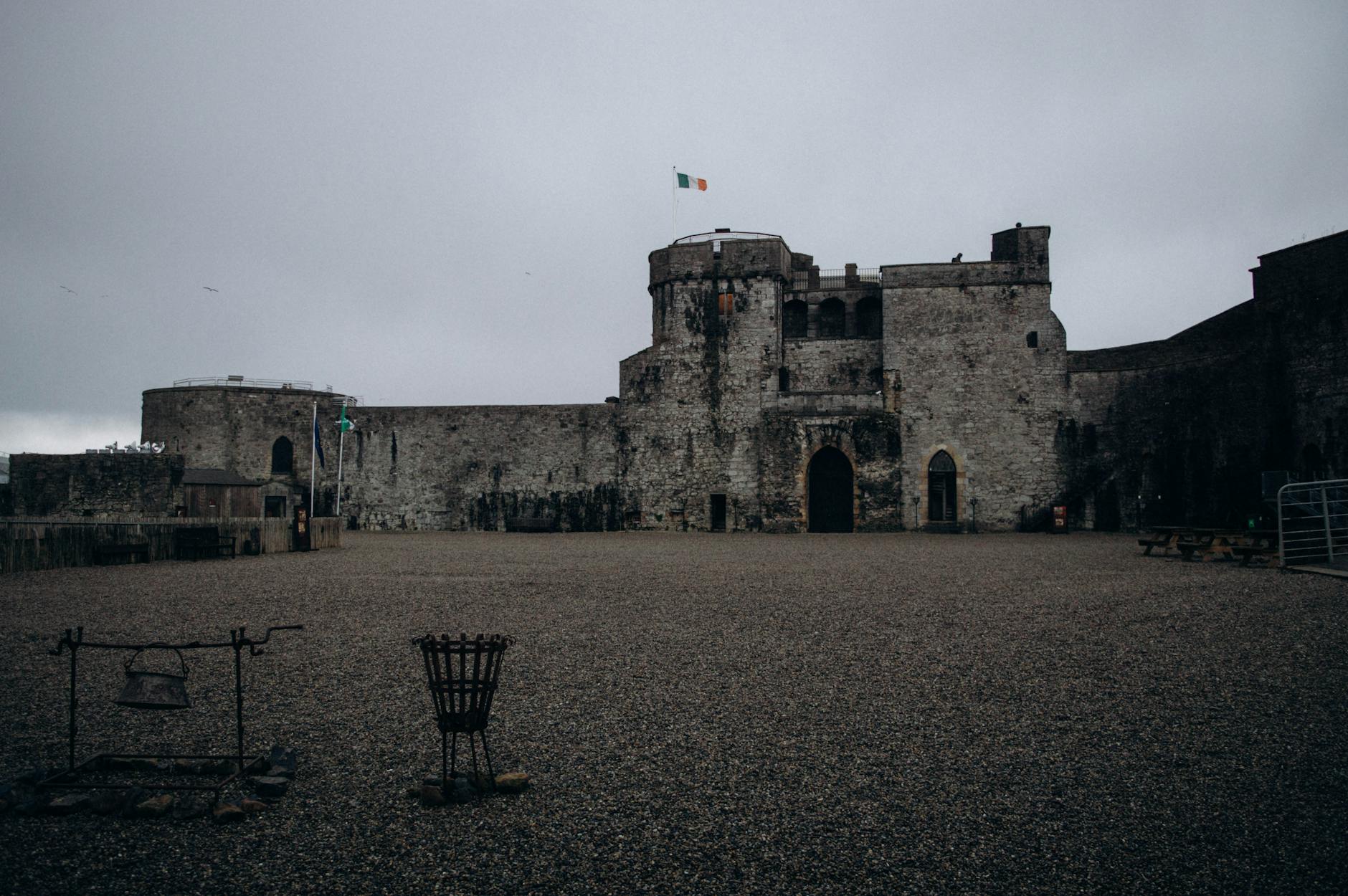 Kilkenny Castle is the centrepiece of any day trip