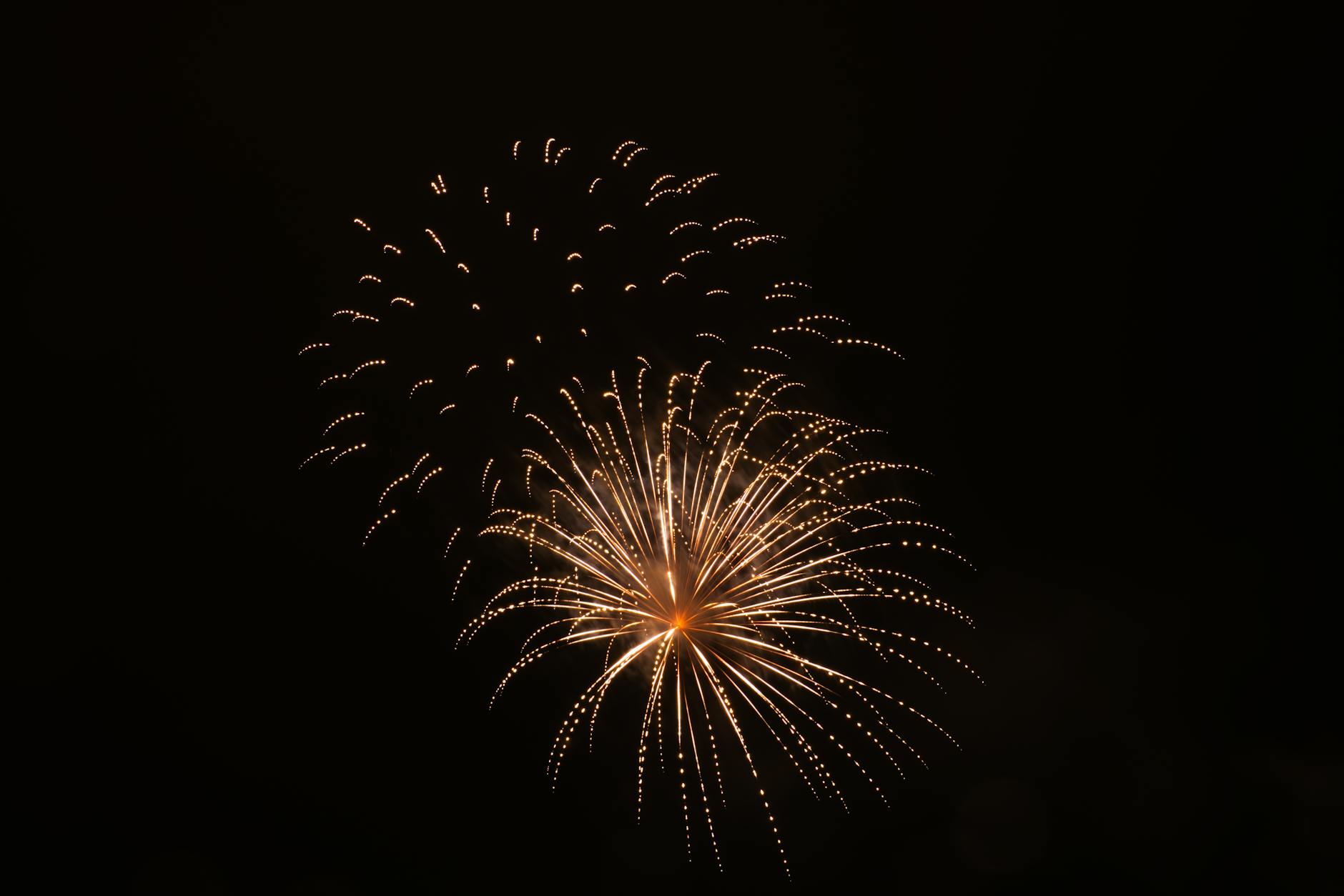 Midnight fireworks across the Liffey