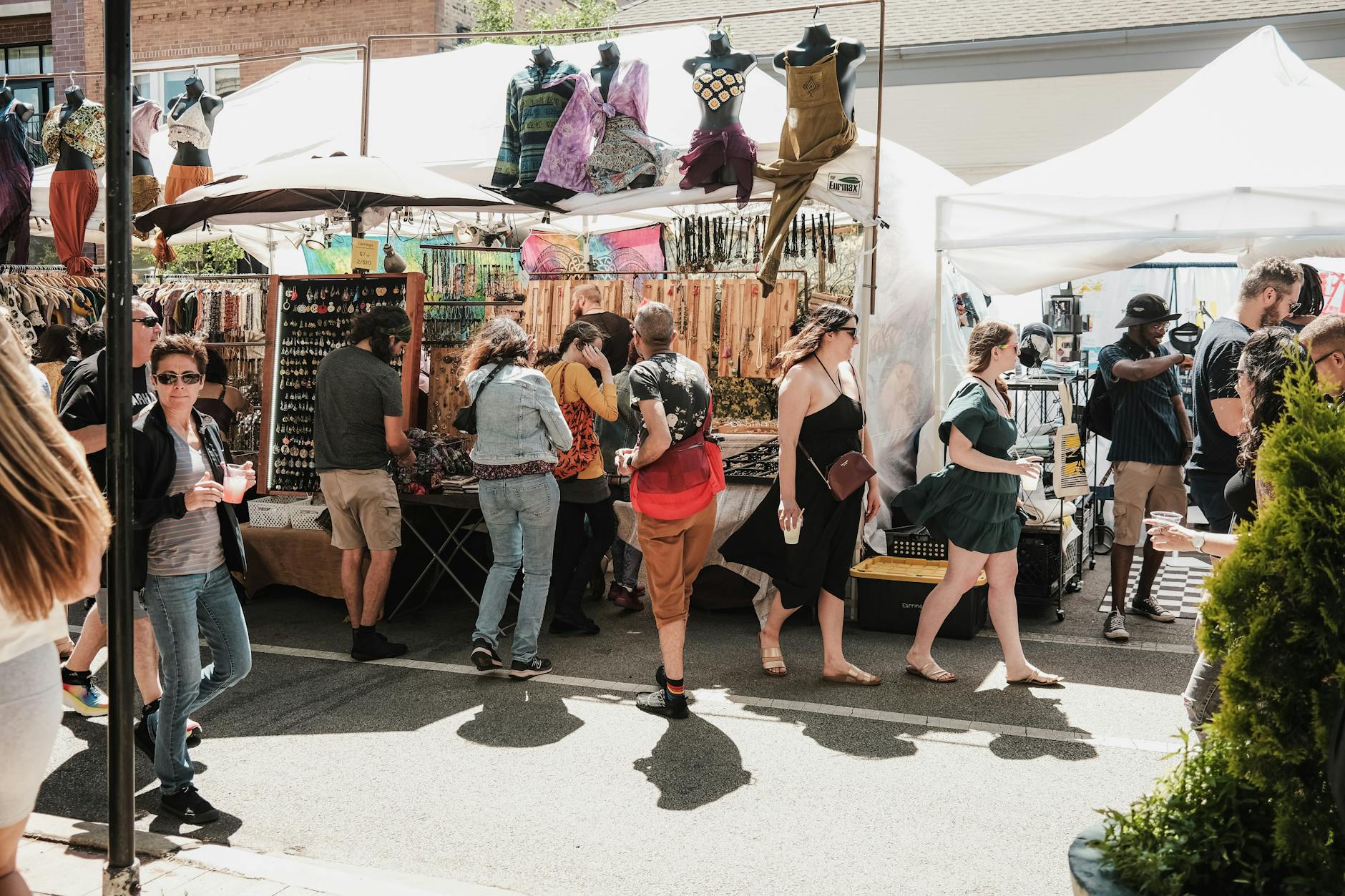 Summer outdoor markets in Dublin