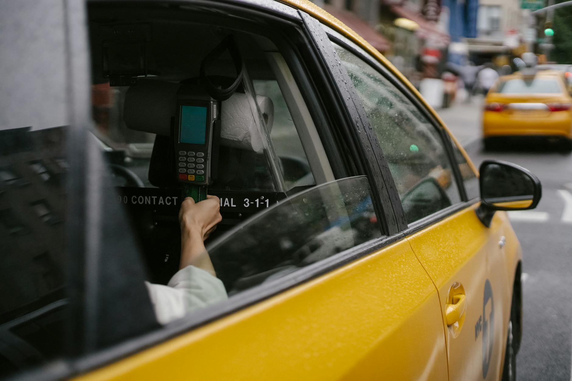 Tipping Dublin taxis