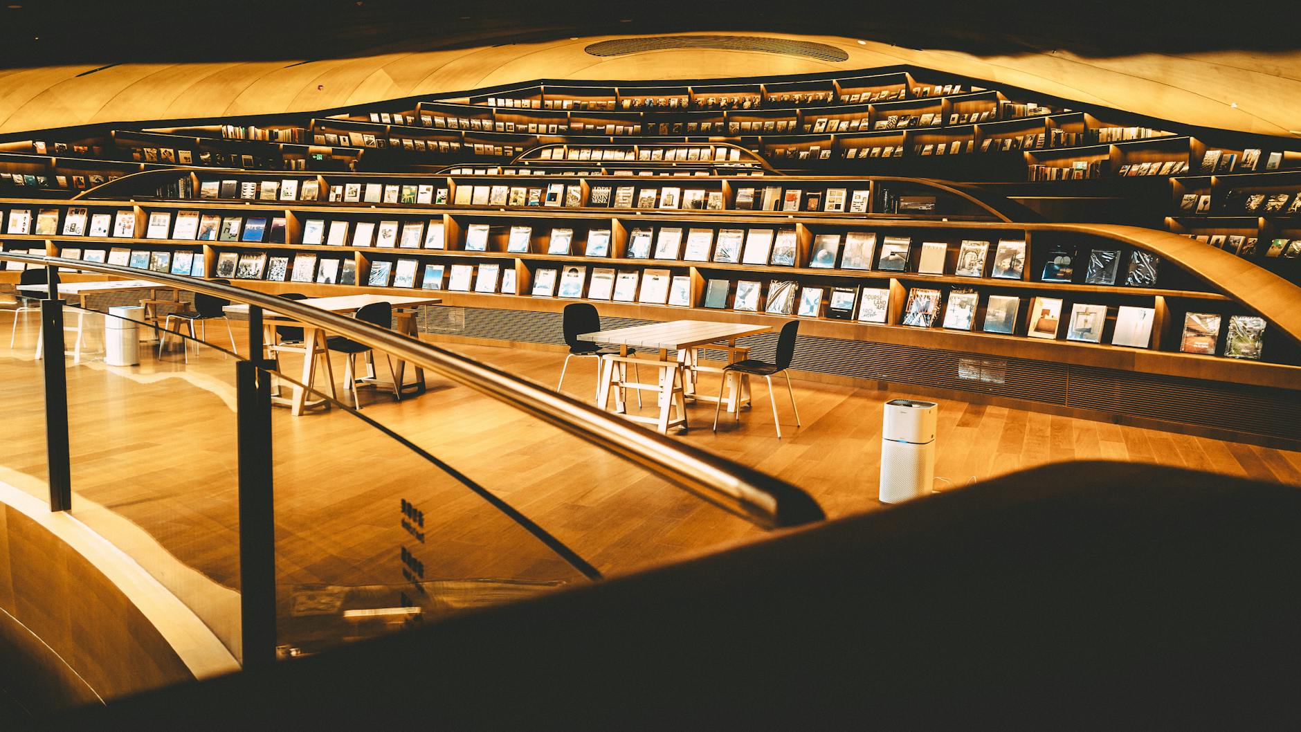 The barrel-vaulted Long Room contains 200,000 historic volumes